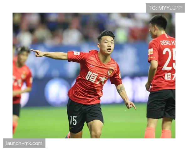 法比尼奥传球能力持续提升，稳健助力球队攻防转换