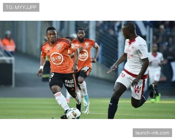 洛里昂近期比赛上演精彩进球与惊险时刻，尽显球队韧性与魅力